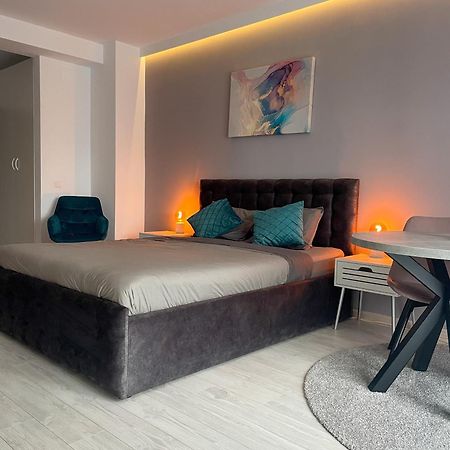 One Fancy Studio Bucureşti Eksteriør bilde