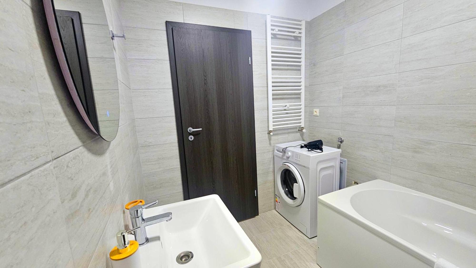 One Fancy Studio Bucureşti Eksteriør bilde